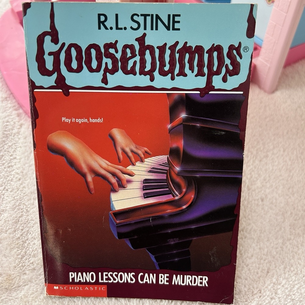 Piano Lessons Can Be Murder‎ by R.L. Stine 1st Edition & Printing Goosebumps #13